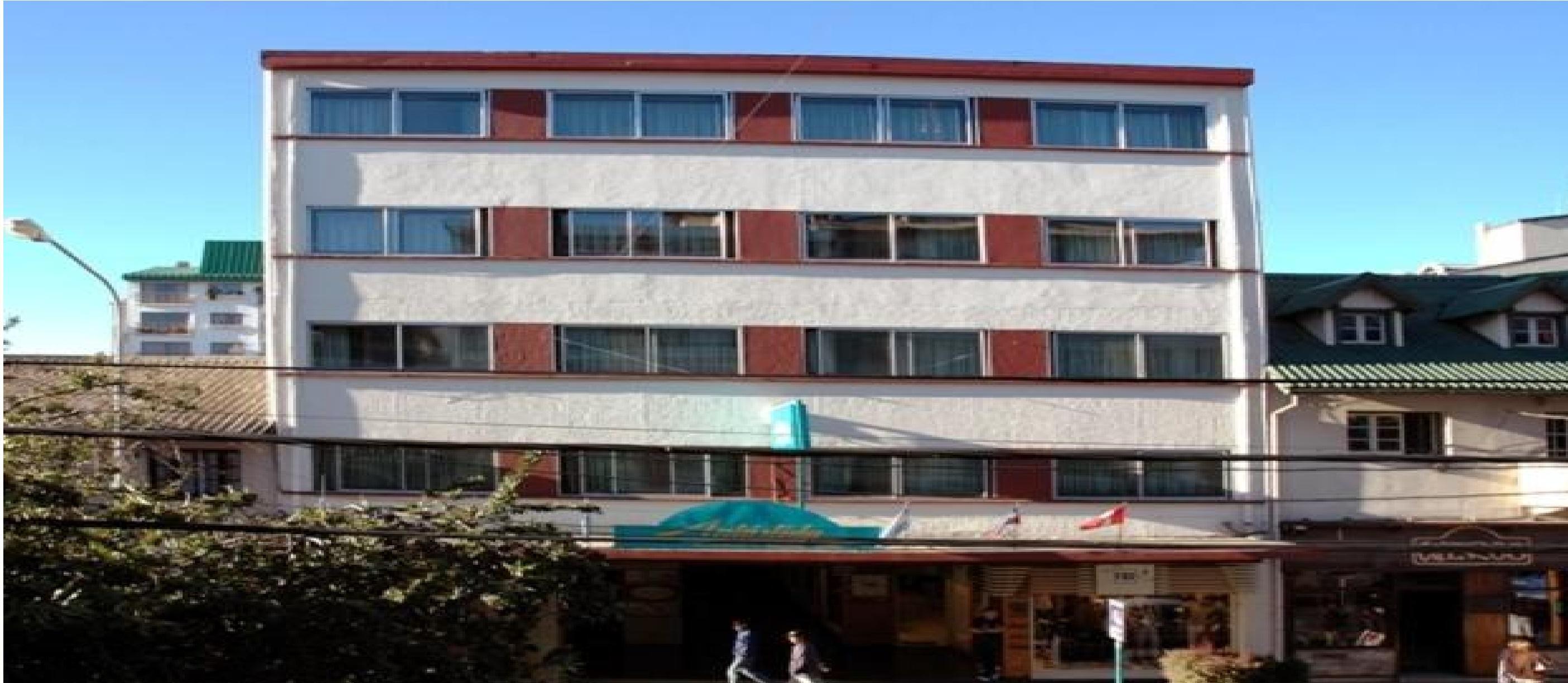 M382 Hotel